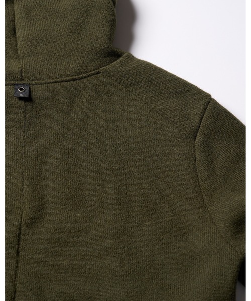 wjk(ダヴルジェイケイ)の「back pile hoodie(ニット/セーター・メンズ・ブラック/ライトベージュ/オフホワイト/ダークカーキ・SMALL/MEDIUM/LARGE/X-LARGE)」の10枚目の写真