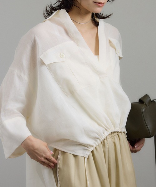 SALON adam et rope'(サロン アダム エ ロペ)の「シアーリネンスキッパードルマンシャツ(シャツ/ブラウス・レディース・ブラック/ホワイト/ブラウン・FREE)」の12枚目の写真