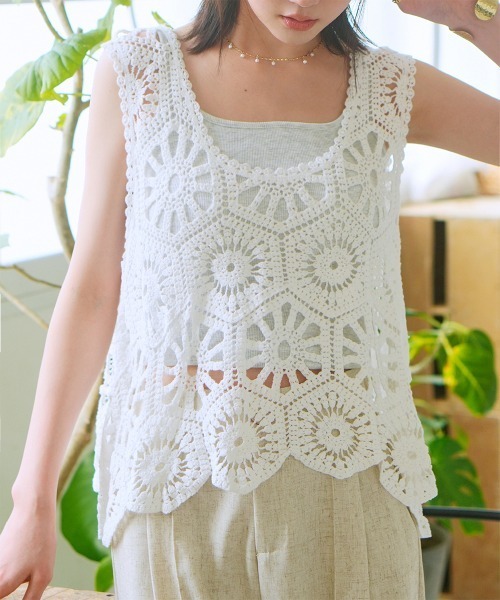 Rejoule(リジュール)の「クロシェ編みビスチェトップス(Tシャツ/カットソー・レディース・アイボリー/ホワイト・FREE)」の1枚目の写真