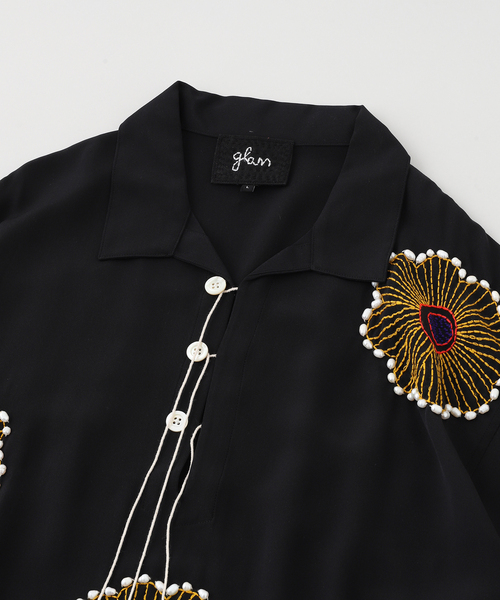 EDIFICE（エディフィス）の「GLASS CYPRESS(グラス サイプレス)  Black Silk Sunflower Tunic（シャツ/ブラウス・メンズ・ブラック・MEDIUM/LARGE）」の7枚目の写真