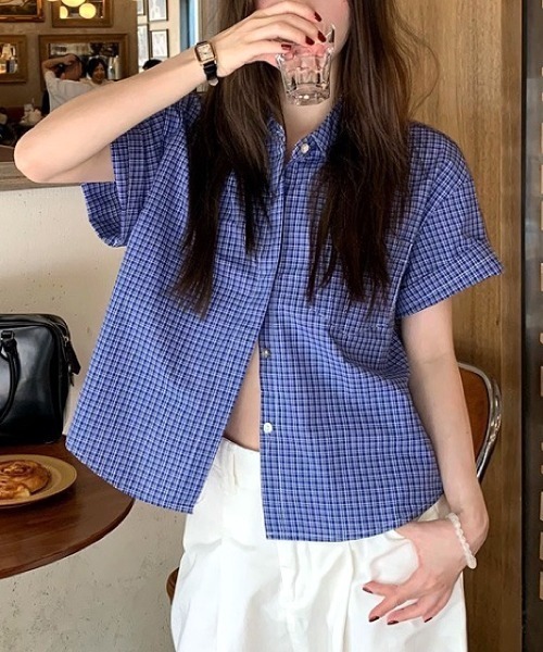 SHEENA（シーナ）の「ワンポイント刺繍チェック柄半袖シャツ（シャツ/ブラウス・レディース・ブルー・M）」の16枚目の写真