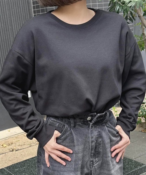 CLOTHY(クロシィ)の「【定番!オールシーズン使える】ダブルフェイスリブ付ロンT(Tシャツ/カットソー・レディース・ホワイト/ブラウン/ピンク/ブルー/グレー/チャコールグレー/ブラック/グレイッシュベージュ・SMALL/MEDIUM/LARGE)」の14枚目の写真