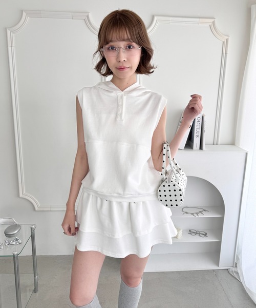 セール】【2点SET】フリルスカート＋ノースリーブパーカーセットアップ