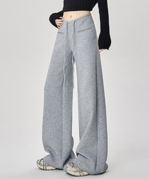 Doux Belle（ドゥーベル）の「紐付きワイドルーズパンツ（スウェットパンツ）」