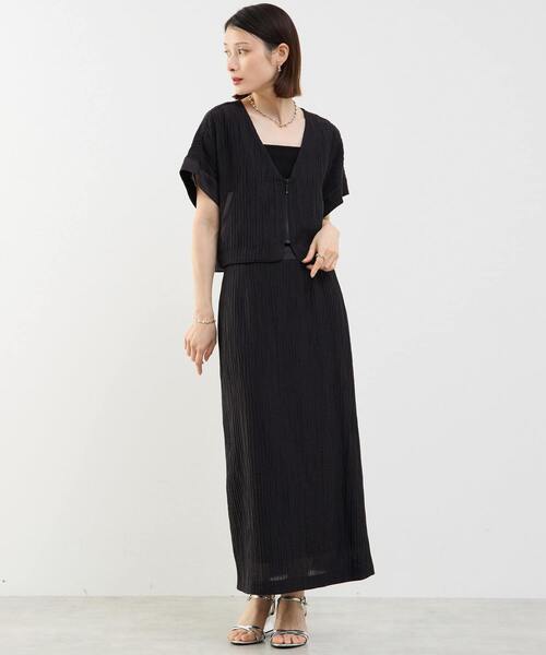 SOFFITTO(ソフィット)の「縦プリーツ細見えIラインスカート(スカート・レディース・ライトグレー/ブラック/オフホワイト・S/M)」の6枚目の写真