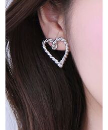 ハートツイストピアス