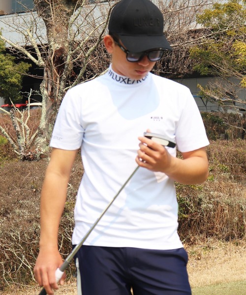LUXE/R GOLF（ラグジュ ゴルフ）の「(RM)【LUXE/R GOLF】COOL & DRY ストレッチ スムース ロゴ ジャガード モックネック Tシャツ（Tシャツ/カットソー・メンズ・ブラック/カーキ/オフホワイト/チャコールグレー・M/L/XL）」の10枚目の写真