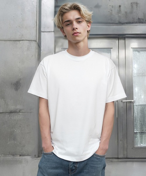 NEWTRAL PRODUCTS(ニュートラルプロダクツ)の「【NEWTRAL】5.6oz スタンダードエッセンシャルT 204(Tシャツ/カットソー・メンズ・ホワイト/レッド/ネイビー/サンドベージュ/ブラック/スモークピンク/ライトブルー/ブルー/ダークグリーン/チャコールグレー/アッシュグレー/ヘザーグレー・S/M/L)」の2枚目の写真