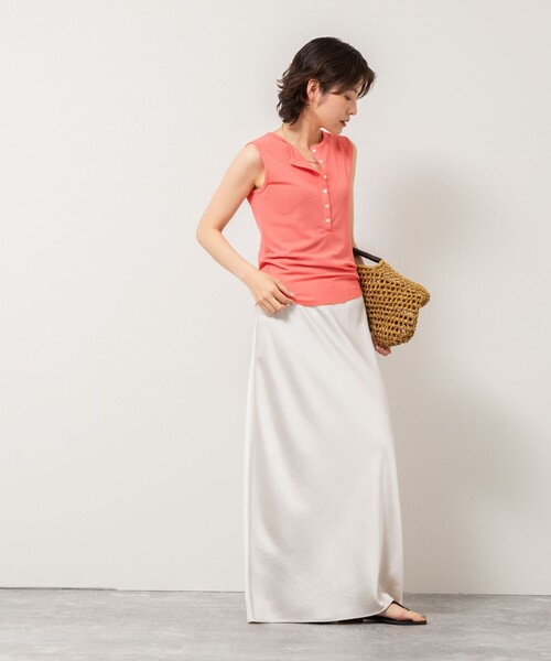 NOLLEY’S（ノーリーズ）の「《アンサンブル対応》シアーワッフルヘンリーノースリーブ2WAYプルオーバーカットソー（Tシャツ/カットソー・レディース・ブラック/ピンク/キナリ・FREE）」の20枚目の写真