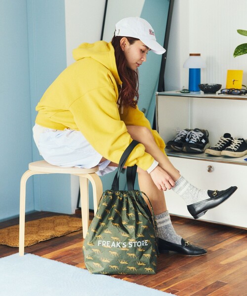 KiU(キウ)の「KiU×FREAK'S STORE/キウ×フリークスストア 別注 KIU ECO BAG エコバッグ(トートバッグ・レディース・ブラック/キャメル/レオパード/ベージュ・ONE SIZE)」の11枚目の写真