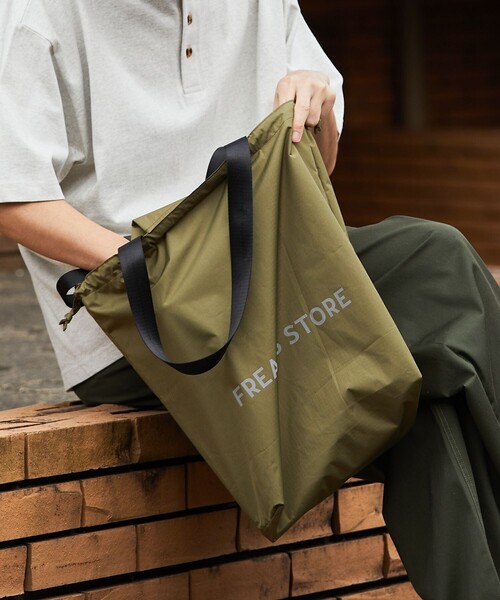 KiU(キウ)の「KiU×FREAK'S STORE/キウ×フリークスストア 別注 KIU ECO BAG エコバッグ(トートバッグ・レディース・ブラック/キャメル/レオパード/ベージュ・ONE SIZE)」の6枚目の写真