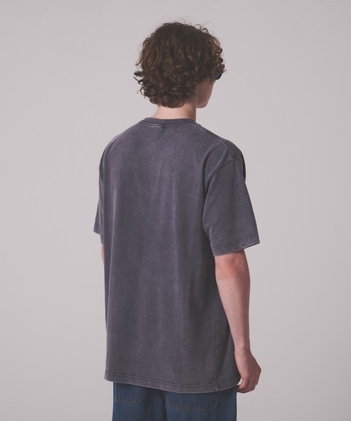 FIRST DOWN（ファーストダウン）の「ピグメント ロゴ ショートスリーブ Tシャツ #1（Tシャツ/カットソー・メンズ・オフホワイト/サックスブルー/チャコール・XL/M/L）」の8枚目の写真