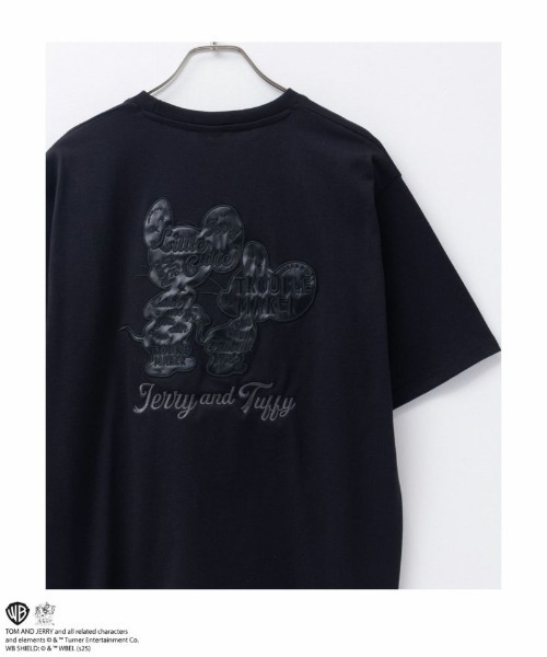 Tom&Jerry(トムアンドジェリー)の「TOM&JERRY 合皮Tシャツ(Tシャツ/カットソー・メンズ・オフホワイト/ブラック・M/L/XL)」の2枚目の写真