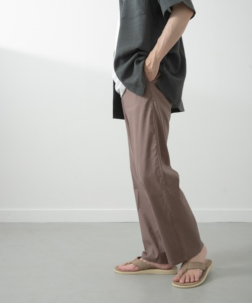 ITEMS URBANRESEARCH（アイテムズ アーバンリサーチ）の「『セットアップ対応』Linen Blend Trousers（その他パンツ・メンズ・チャコールグレー/アイボリー/ブラウン・MEDIUM/LARGE）」の11枚目の写真