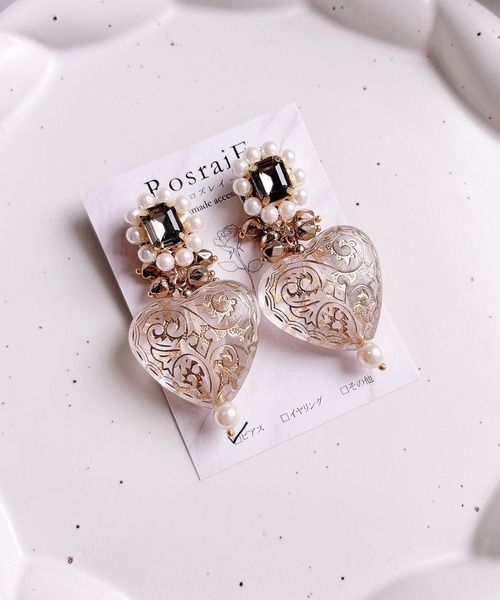 tone（トーン）の「【RosraiE】パフュームボトルシルエット ビジューパール ピアス(MA)（ピアス（両耳用）・レディース・ゴールド・FREE）」の7枚目の写真