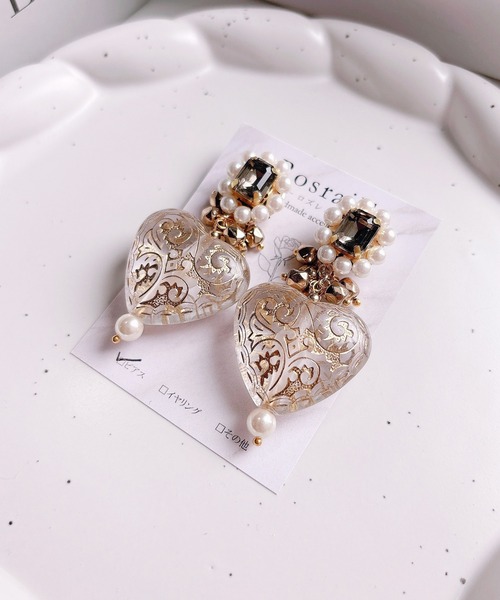 tone（トーン）の「【RosraiE】パフュームボトルシルエット ビジューパール ピアス(MA)（ピアス（両耳用）・レディース・ゴールド・FREE）」の6枚目の写真