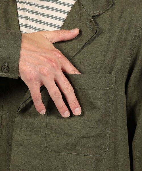 GUY ROVER（ギローバー）の「【別注】GUY ROVER リネンレーヨン サファリシャツ（シャツ/ブラウス・メンズ・カーキ/ブラック/サンドベージュ・L/M）」の7枚目の写真