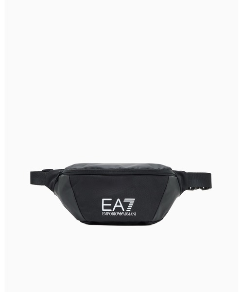EMPORIO ARMANI EA7(エンポリオアルマーニイーエーセブン)の「【エンポリオ アルマーニ EA7】Train Core ベルトバッグ EA7ロゴ(ショルダーバッグ・メンズ・ブラック・FREE)」の2枚目の写真