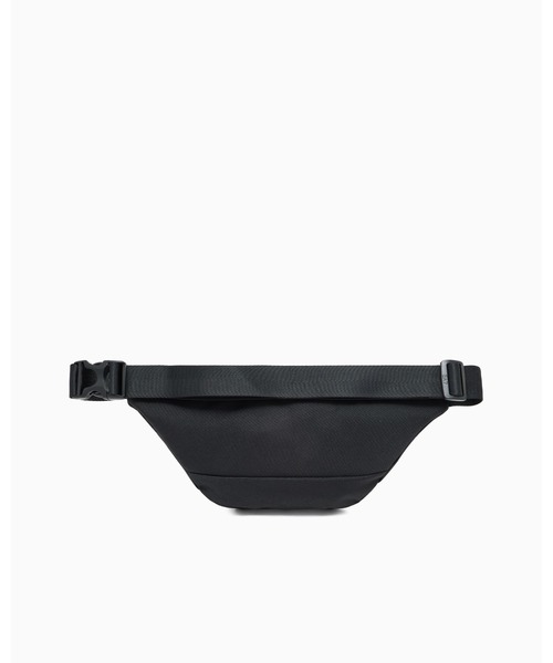 EMPORIO ARMANI EA7(エンポリオアルマーニイーエーセブン)の「【エンポリオ アルマーニ EA7】Train Core ベルトバッグ EA7ロゴ(ショルダーバッグ・メンズ・ブラック・FREE)」の4枚目の写真