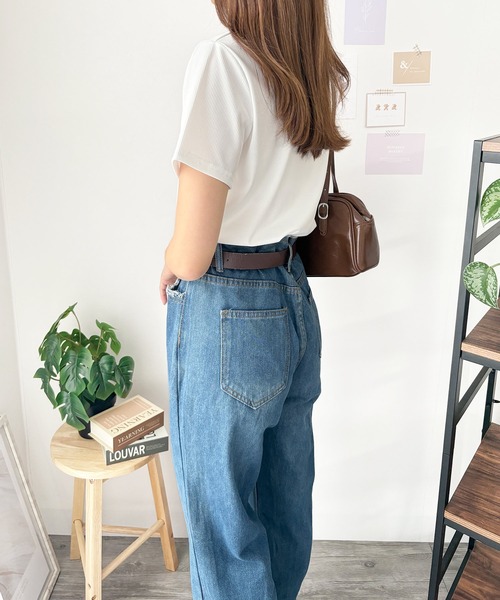 Amulet（アミュレット）の「大人の抜け感にちょうどいい　リブタッチVネックトップス（Tシャツ/カットソー・レディース・ホワイト/グレー/ブラック・S/M/L）」の10枚目の写真