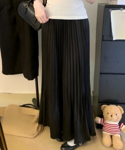 Aelina（エリナ）の「プリーツスカート（スカート・レディース・ブルー/ブラック/グリーン/ピンク/ベージュ・F）」の17枚目の写真