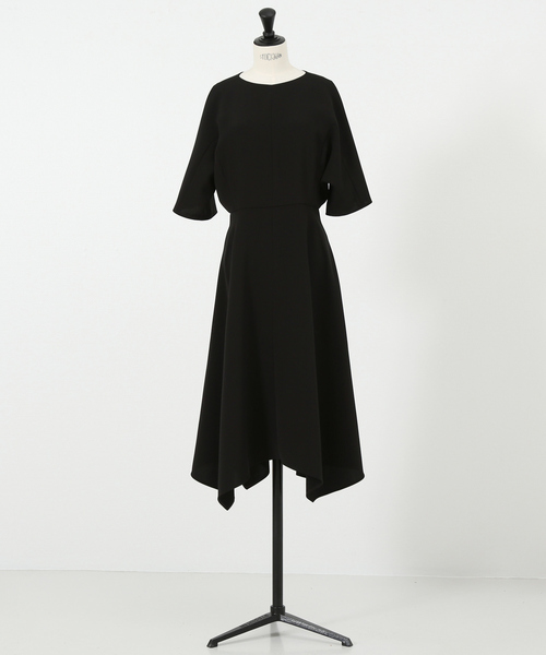 DESIGNWORKS（デザインワークス）の「トリアセ二重織ランダムヘムワンピース（ワンピース・レディース・ブラック/レッド・38）」の14枚目の写真