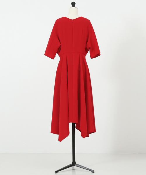 DESIGNWORKS（デザインワークス）の「トリアセ二重織ランダムヘムワンピース（ワンピース・レディース・ブラック/レッド・38）」の17枚目の写真