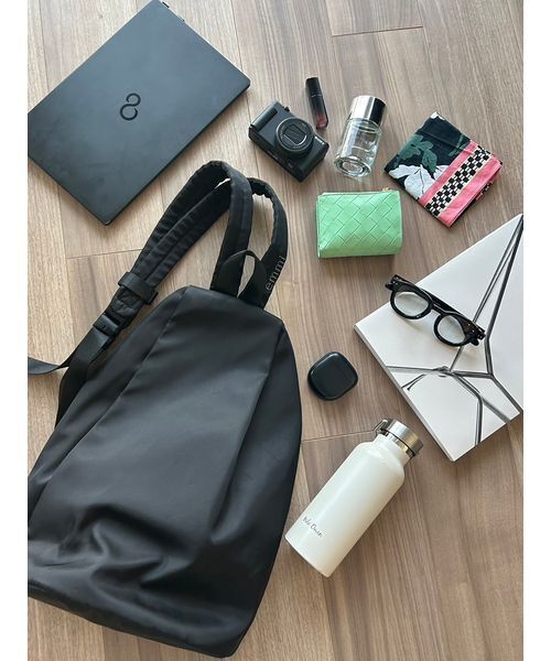 emmi（エミ）の「eco 撥水2wayボディバックパック（バックパック/リュック・レディース・ブラック/モカ・F）」の14枚目の写真