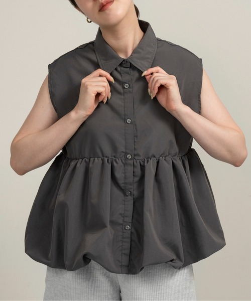 lawgy(ラウジー)の「nosleeve balloon shirt / ノースリーブバルーンシャツ(シャツ/ブラウス・レディース・ホワイト/チャコール/ブルー・FREE)」の1枚目の写真