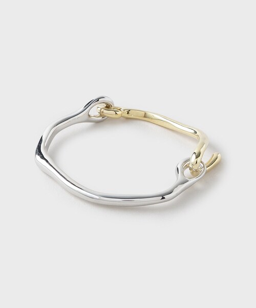 tk.TAKEO KIKUCHI(ティーケータケオキクチ)の「フックバングル(ブレスレット・メンズ・シルバー/シルバー系4・00)」の2枚目の写真