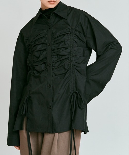 W:Huku（フーク）の「【W:Huku / ノンアイロンシリーズ】シャーリング リボン ブラウス / Wrinkle-Resistant Shirred Ribbon Blouse（シャツ/ブラウス・レディース・ブルー/オフホワイト/ブラック・FREE）」の8枚目の写真