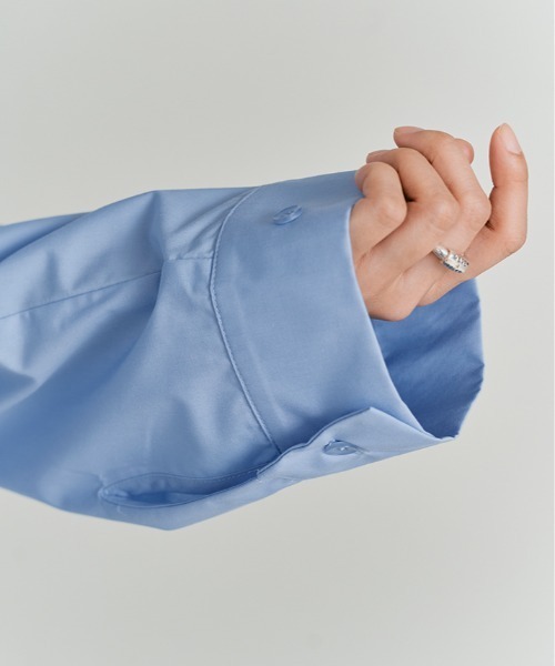 W:Huku（フーク）の「【W:Huku / ノンアイロンシリーズ】シャーリング リボン ブラウス / Wrinkle-Resistant Shirred Ribbon Blouse（シャツ/ブラウス・レディース・ブルー/オフホワイト/ブラック・FREE）」の5枚目の写真