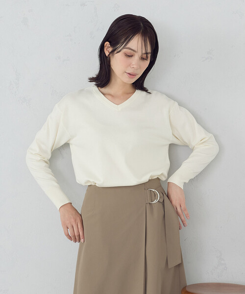 COMME CA ISM（コムサイズム）の「【マシンウォッシャブル】ベーシックＶネックニット（ニット/セーター・レディース・ブラック/ホワイト/グリーン/チャコール・MEDIUM/LARGE）」の22枚目の写真