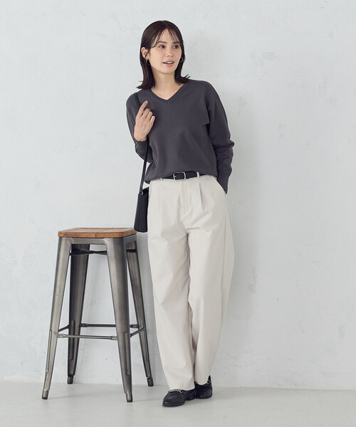 COMME CA ISM（コムサイズム）の「【マシンウォッシャブル】ベーシックＶネックニット（ニット/セーター・レディース・ブラック/ホワイト/グリーン/チャコール・MEDIUM/LARGE）」の13枚目の写真