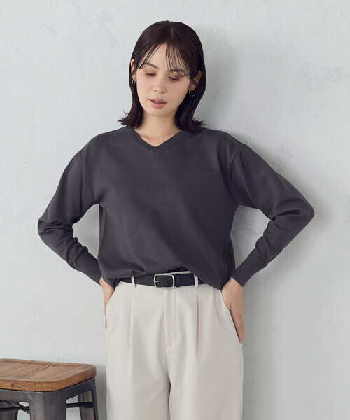 COMME CA ISM（コムサイズム）の「【マシンウォッシャブル】ベーシックＶネックニット（ニット/セーター・レディース・ブラック/ホワイト/グリーン/チャコール・MEDIUM/LARGE）」の6枚目の写真