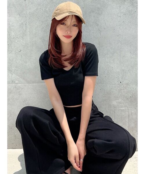 RESEXXY(リゼクシー)の「UネックTシャツ(Tシャツ/カットソー・レディース・ホワイト/ブラック/レッド・FREE)」の17枚目の写真