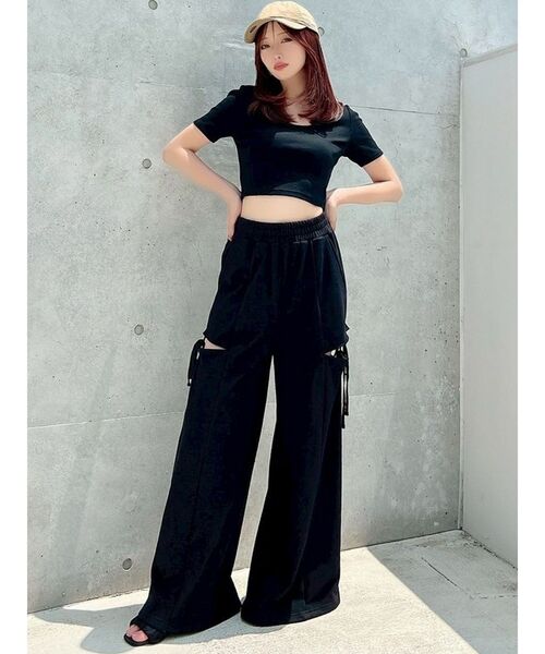 RESEXXY(リゼクシー)の「UネックTシャツ(Tシャツ/カットソー・レディース・ホワイト/ブラック/レッド・FREE)」の19枚目の写真