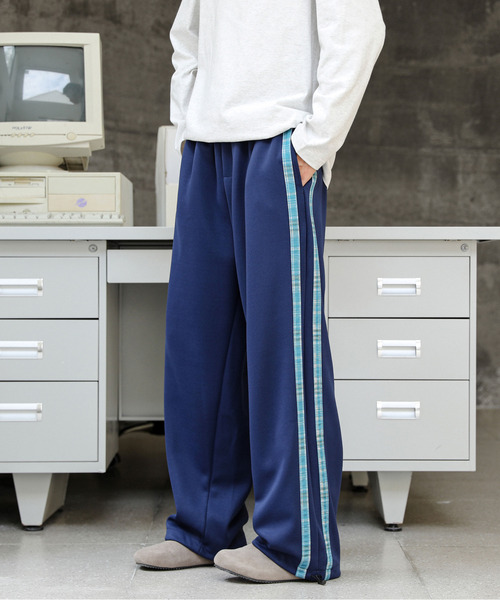 neos(ネオス)の「【neos】ルーズシルエット チェック柄 ライン ワイド スウェット パンツ(スウェットパンツ・メンズ・ブラック/ホワイト/ネイビー・MEDIUM/LARGE/X-LARGE)」の20枚目の写真