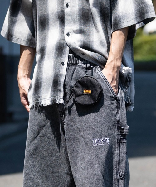 THRASHER（スラッシャー）の「【10】〔THRASHER/スラッシャー〕カラビナ付き サークル マルチミニポーチ（ポーチ・メンズ・ブラック系2/ブラック系1/レオパード・FREE）」の9枚目の写真