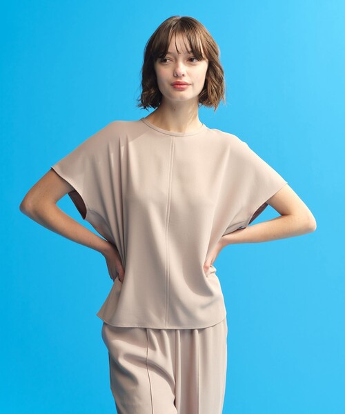 MACKINTOSH PHILOSOPHY(マッキントッシュ フィロソフィー)の「バックサテンドルマンブラウス(シャツ/ブラウス・レディース・ベージュ/ダークネイビー・38/36/34)」の1枚目の写真