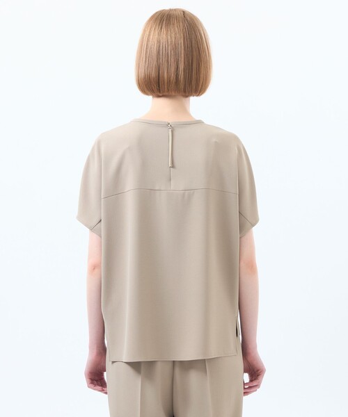 MACKINTOSH PHILOSOPHY(マッキントッシュ フィロソフィー)の「バックサテンドルマンブラウス(シャツ/ブラウス・レディース・ベージュ/ダークネイビー・38/36/34)」の8枚目の写真