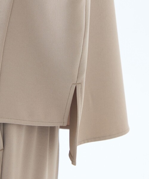 MACKINTOSH PHILOSOPHY(マッキントッシュ フィロソフィー)の「バックサテンドルマンブラウス(シャツ/ブラウス・レディース・ベージュ/ダークネイビー・38/36/34)」の10枚目の写真