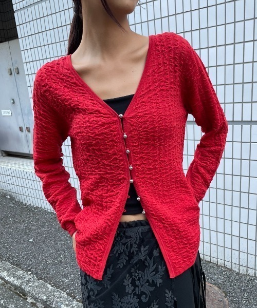 AIC.（エーアイシー）の「ギャザーニットカーディガン（カーディガン/ボレロ・レディース・オフホワイト/ブラック/レッド・FREE）」の3枚目の写真