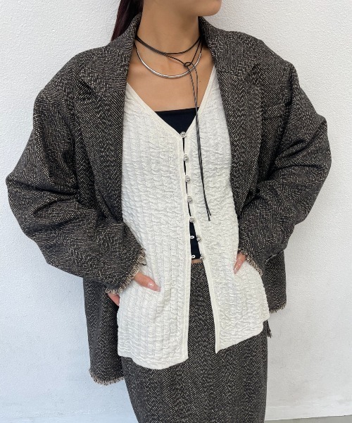 AIC.（エーアイシー）の「ギャザーニットカーディガン（カーディガン/ボレロ・レディース・オフホワイト/ブラック/レッド・FREE）」の12枚目の写真