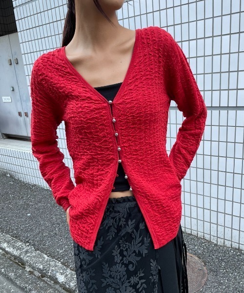 AIC.（エーアイシー）の「ギャザーニットカーディガン（カーディガン/ボレロ・レディース・オフホワイト/ブラック/レッド・FREE）」の8枚目の写真