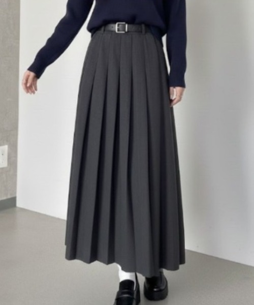 Maison Calme(メゾンカルム)の「【2点セット】Aラインベルト付きウールライクプリーツロングスカート トレンド(スカート・レディース・ブラウン/ライトグレー/グレー/ブラック・L/M)」の12枚目の写真