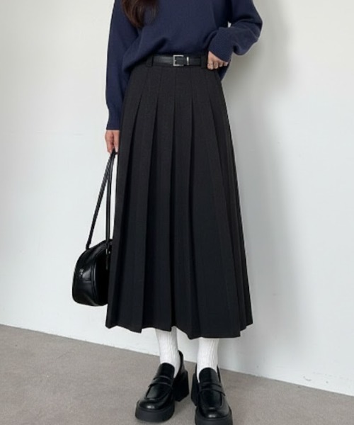 Maison Calme(メゾンカルム)の「【2点セット】Aラインベルト付きウールライクプリーツロングスカート トレンド(スカート・レディース・ブラウン/ライトグレー/グレー/ブラック・L/M)」の11枚目の写真