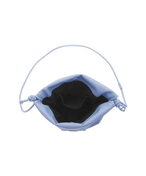 MARY QUANT（マリークワント）の「デイジーパッチドロスト ショルダー（ショルダーバッグ・レディース・ブラック/ピンクベージュ/シルバー/ブルー・FREE）」の12枚目の写真