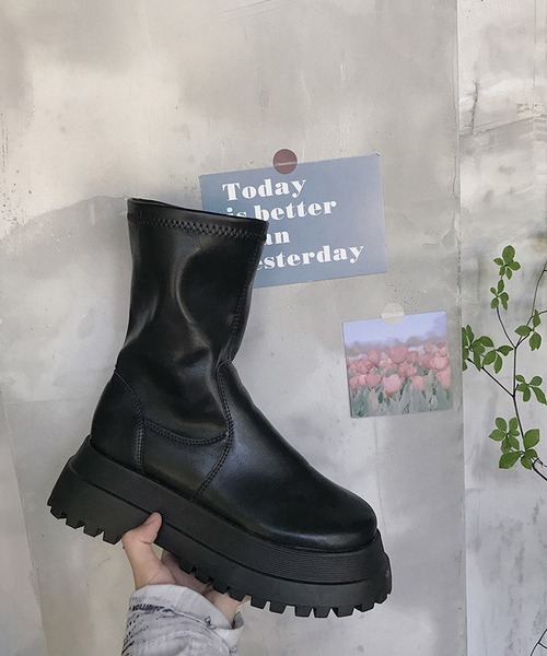 SANSeLF(サンセルフ)の「【SANSeLF】 ショートブーツ 厚底ラグソール ストレートシルエット sas25a020(ブーツ・レディース・ブラック・39/38/37/36)」の9枚目の写真