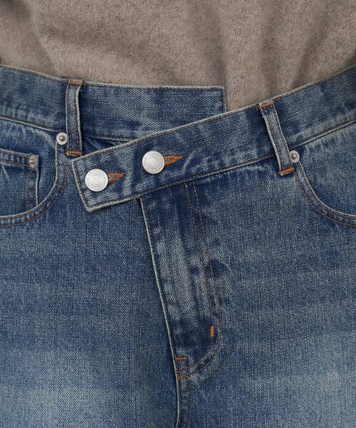 SHENERY（シーナリー）の「ウエストデザインデニム（デニムパンツ・レディース・ブルー/ブラック・38/36）」の21枚目の写真